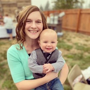 Meet your Posher, Reagan